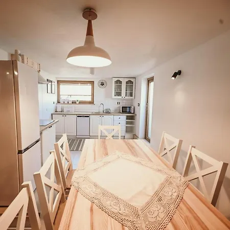 Chalé Osada Zagrody Dzianisz