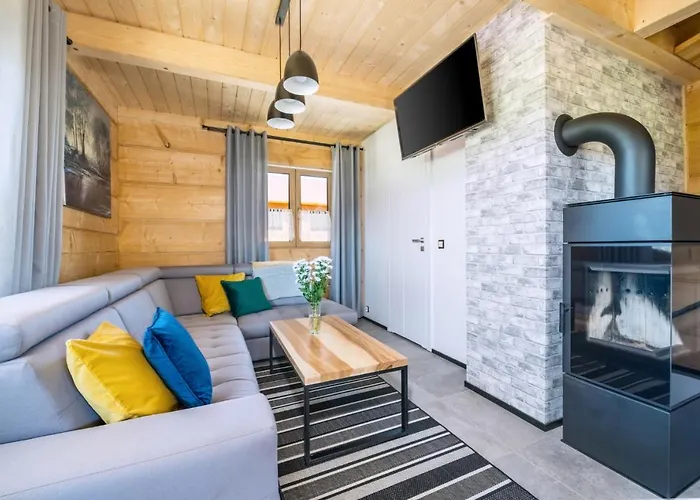 Osada Zagrody Dağ evi Dzianisz